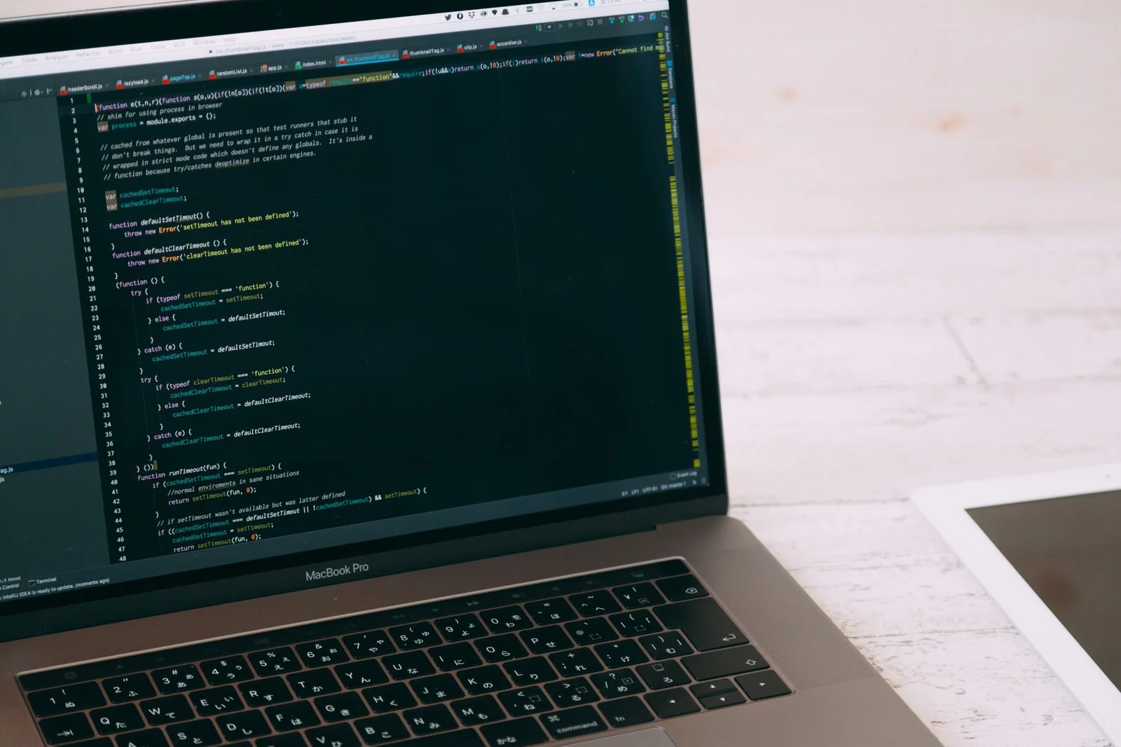 【初心者必見】PythonとOpenCVによる顔検出 【初心者必見】PythonとOpenCVによる顔検出
